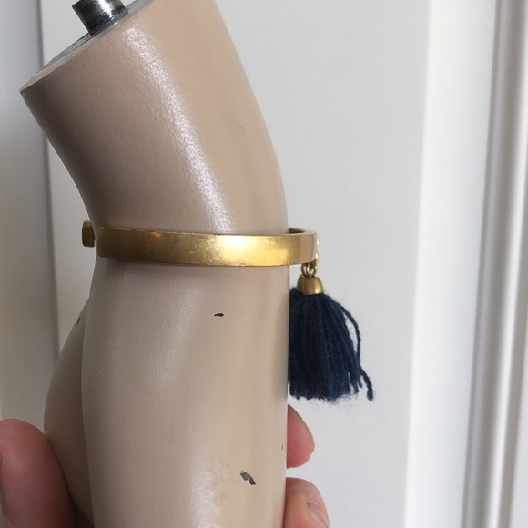 Madewell Tassel Bracelet 5/$25 - Picture 10 of 12
